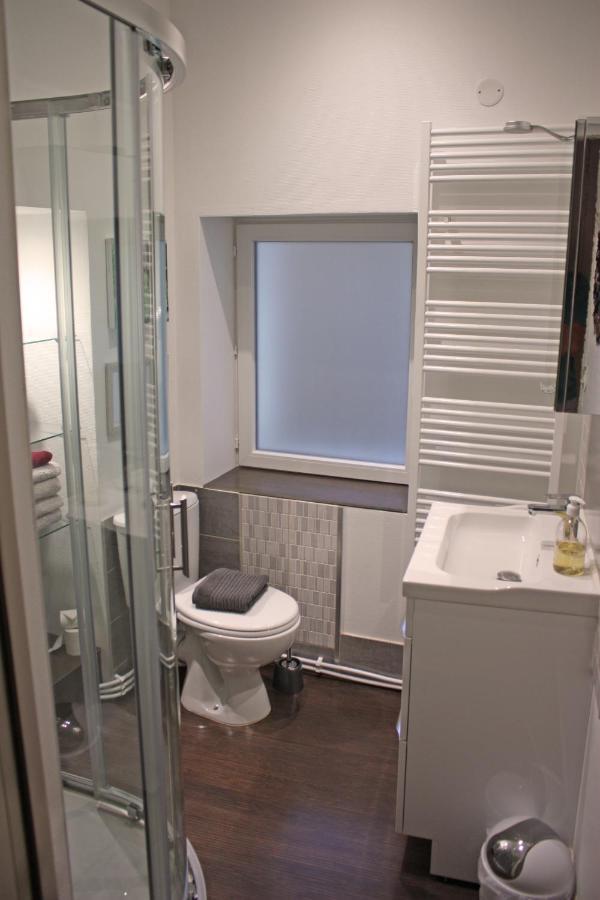 Bel Appartement Independant Centre De Magny-Cours Avec Parking Екстериор снимка