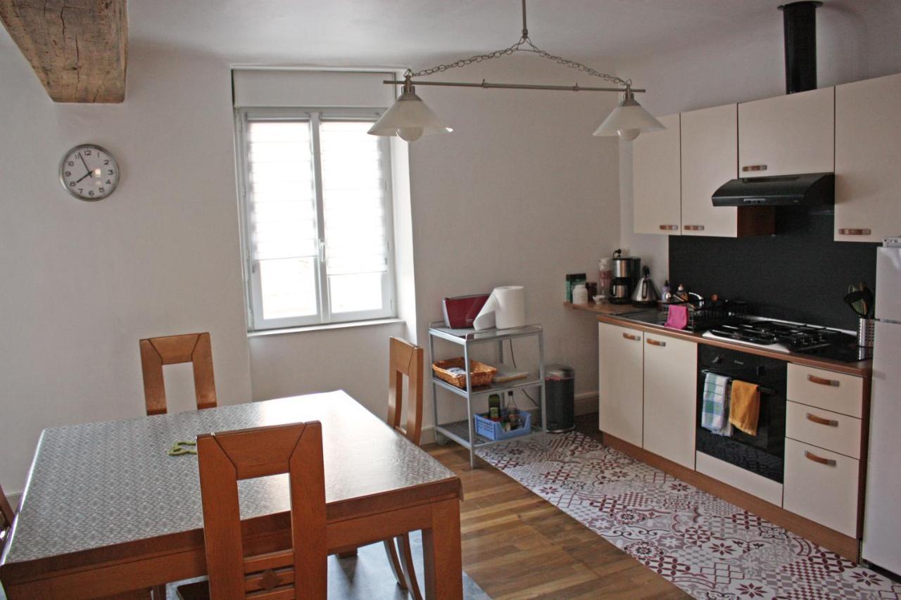 Bel Appartement Independant Centre De Magny-Cours Avec Parking Екстериор снимка